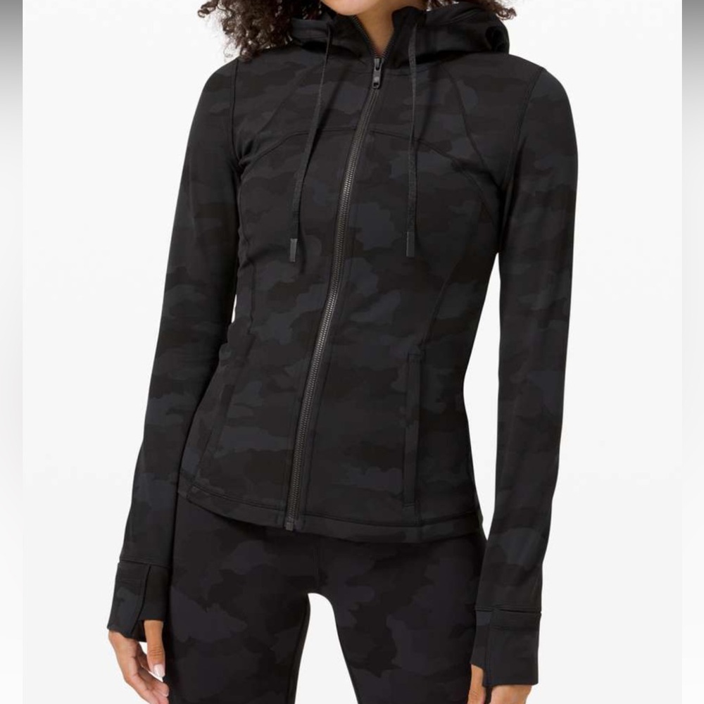 NWOT NEW Lululemon Hooded Define Jacket *Nulu
Heritage 365 Camo Deep Coal sz 16